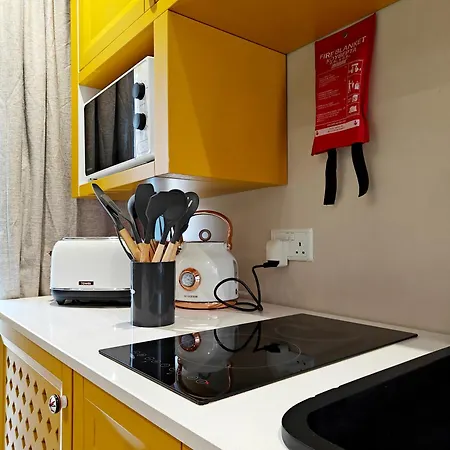 Гостевой дом Iz-zebbuga The Penthouse Royal 8