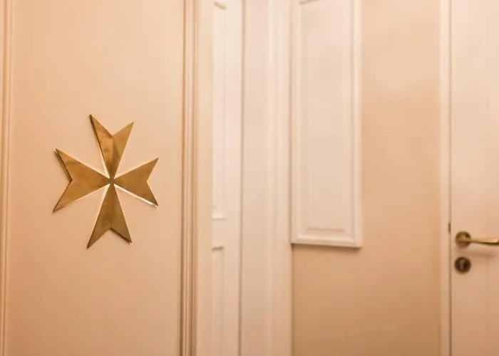 Gasthuis Iz-zebbuga The Penthouse Royal 8 3*