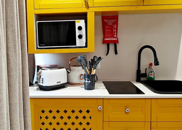 Iz-zebbuga The Penthouse Royal 8 Zebbug (Southern Region)